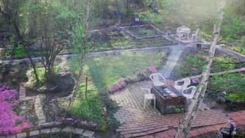 Khuôn viên nơi lưu trú