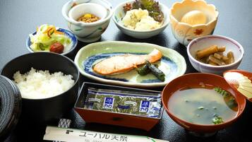 الطعام والشراب