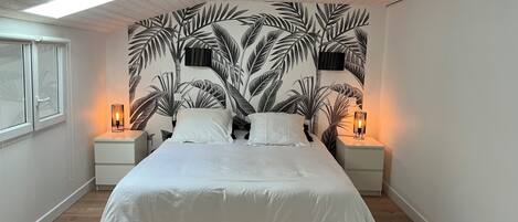 Fer et planche à repasser, accès Internet