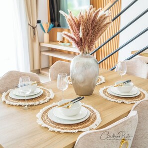 Dining - Estrella Garden • Shaula 304 New Modern Penthouse (Dominicus)
