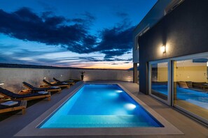 Pool - Panoramic Sea & Velebit Views Villa (Ražanac)