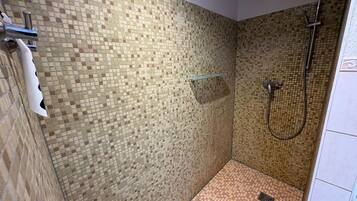 Dusche