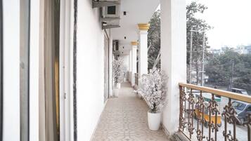 Room, City View | Balcony