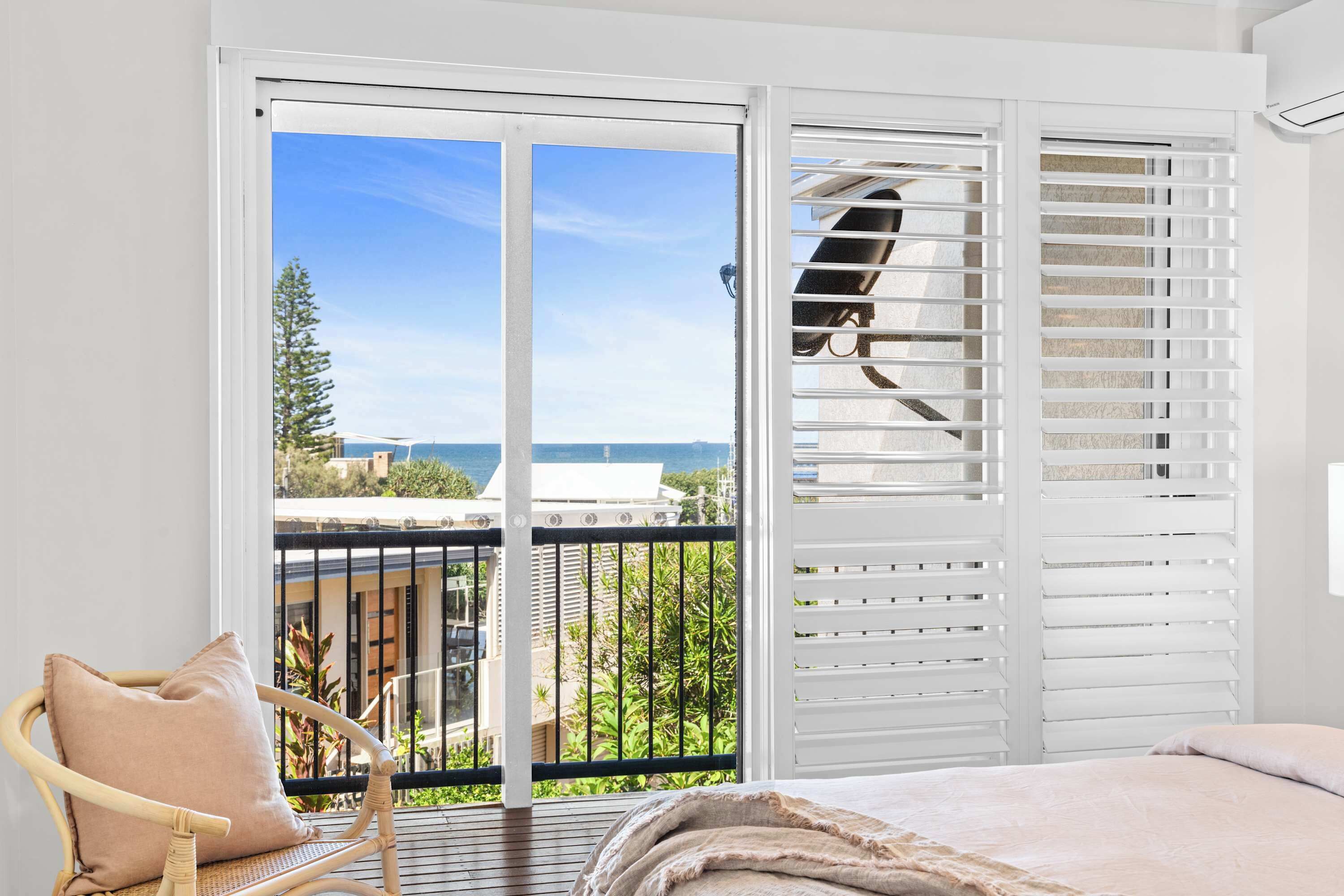 3 bedrooms, iron/ironing board, travel cot, WiFi