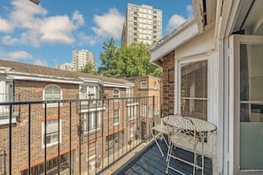 Ev, 3 Yatak Odası, Sigara İçilebilir, Balkon | Balkon