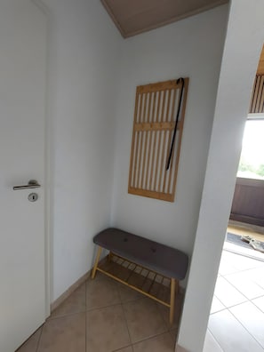 Interior - Apartment 'Zwei' with Shared Garden and Wi-Fi (Oberzent)