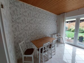 Dining - Apartment 'Zwei' with Shared Garden and Wi-Fi (Oberzent)