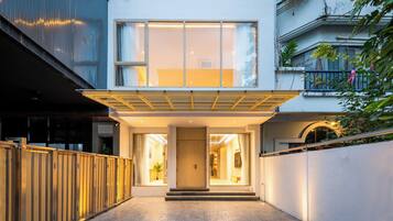 Villa, 4 Bedrooms, Smoking, Private Pool | Parking | Free self parking