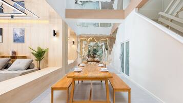 Villa, 4 Bedrooms, Smoking, Private Pool | Dining room