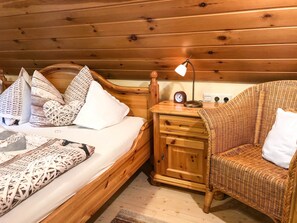 WiFi, bed sheets - Apartment '4 Bachblick' with Shared Terrace, Balcony, and Wi-Fi (Oberharmersbach)