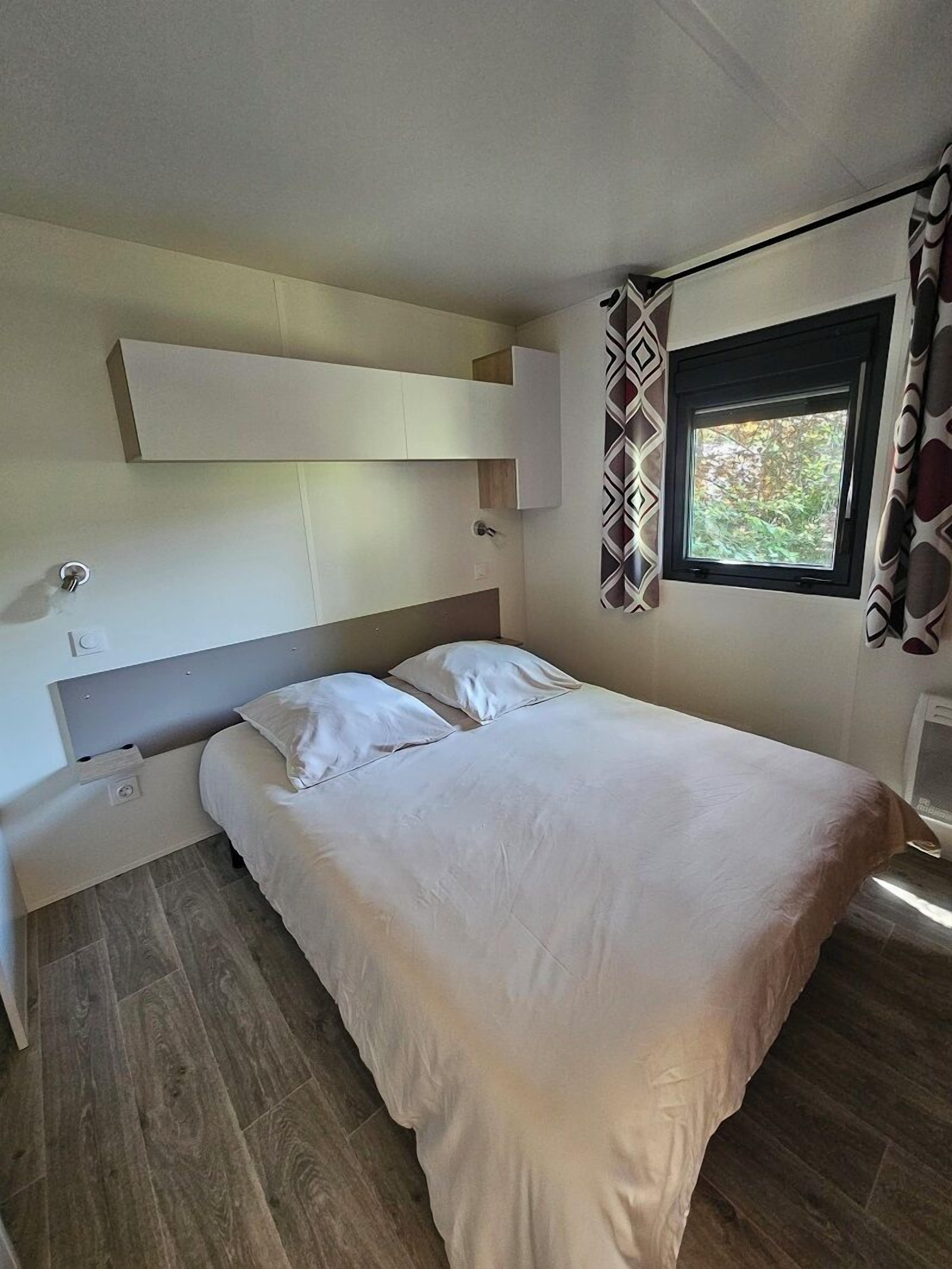 Luxury Mobile Home, 2 Bedrooms