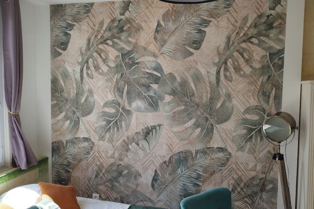 Internet, bed sheets