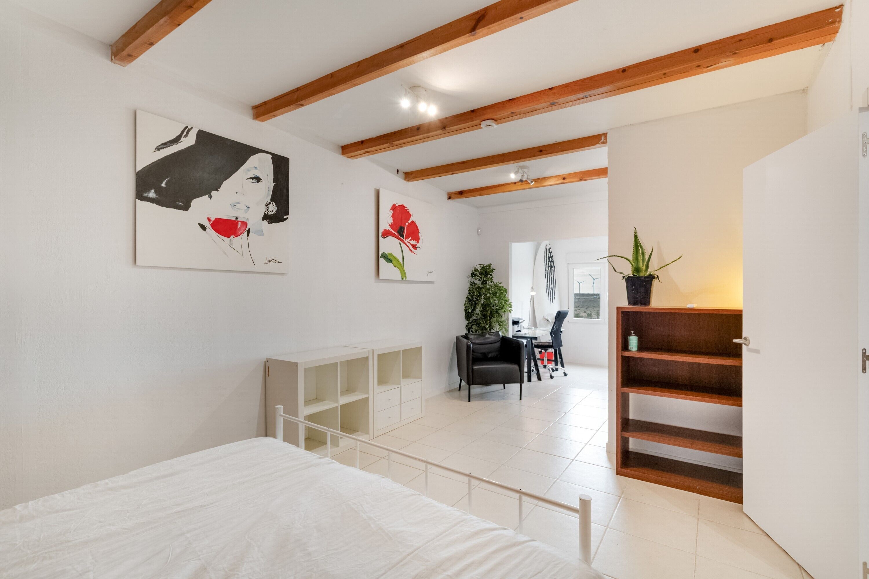 Bügeleisen/Bügelbrett, WLAN, Bettwäsche