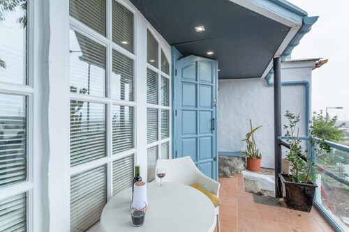 Holiday Apartment 'El Doctoral' with Sea View, Wi-Fi and Air Conditioning