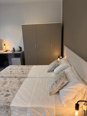 Deluxe-Doppel- oder -Zweibettzimmer