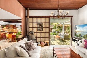 House, Garden View | Living area