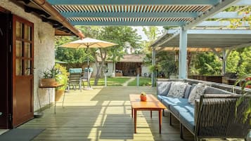 House, Garden View | Terrace/patio