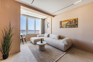 Living area - Marina Jacuzzi Suites 2 by  PS (Durrës)