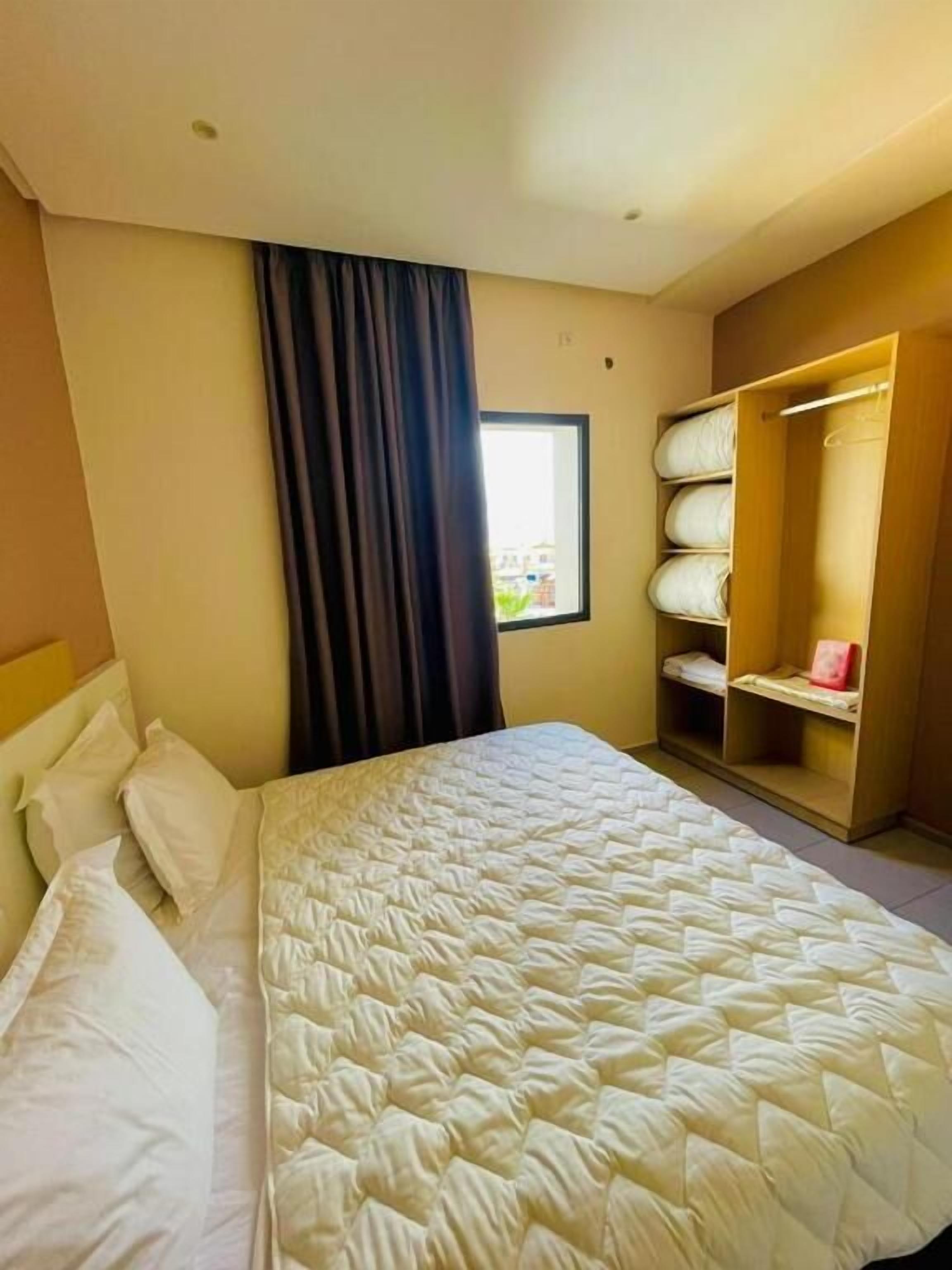 Quarto casal standard, sacada, vista para o mar | Wi-Fi de cortesia