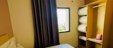 Dobbeltrom – standard, balkong, sjøutsikt | Wi-fi (inkludert)