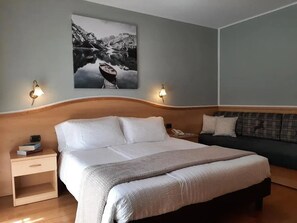 Scoiattolo | Een kluis op de kamer, een bureau, gratis wifi, beddengoed