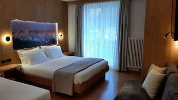 Dolomiti | Cofres nos quartos, escrivaninha, Wi-Fi de cortesia, roupa de cama