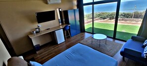 Luxury Double Room, Balcony, Sea View | Free WiFi - WAVES ocean front King Shaka Airport (Desainager)