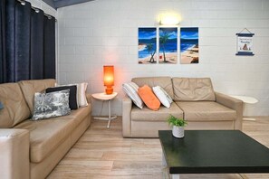 Living area - Beachfront 1BR + Loft. Bliss. Surf-Café-Escape (Sunshine Coast)