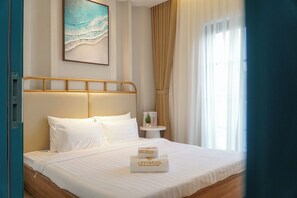 Deluxe villa, 4 slaapkamers, uitzicht op tuin | Hypoallergeen beddengoed, een minibar, een bureau, gratis wifi