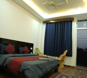 Free WiFi - The Jungle Hut (Dharamshala)