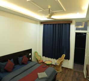 Free WiFi - The Jungle Hut (Dharamshala)