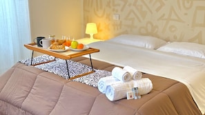 1 chambre, fer et planche à repasser, Wi-Fi, literie fournie