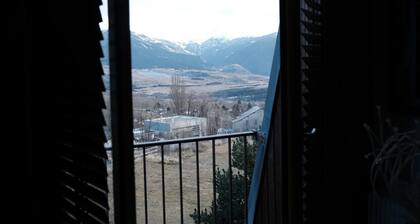 Altitude 1659 - Calme & confort, vue imprenable sur les montagnes