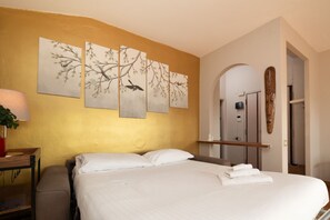 Desk, iron/ironing board - Fortezza Attic Retreat - Florence City Center  (Firenze)
