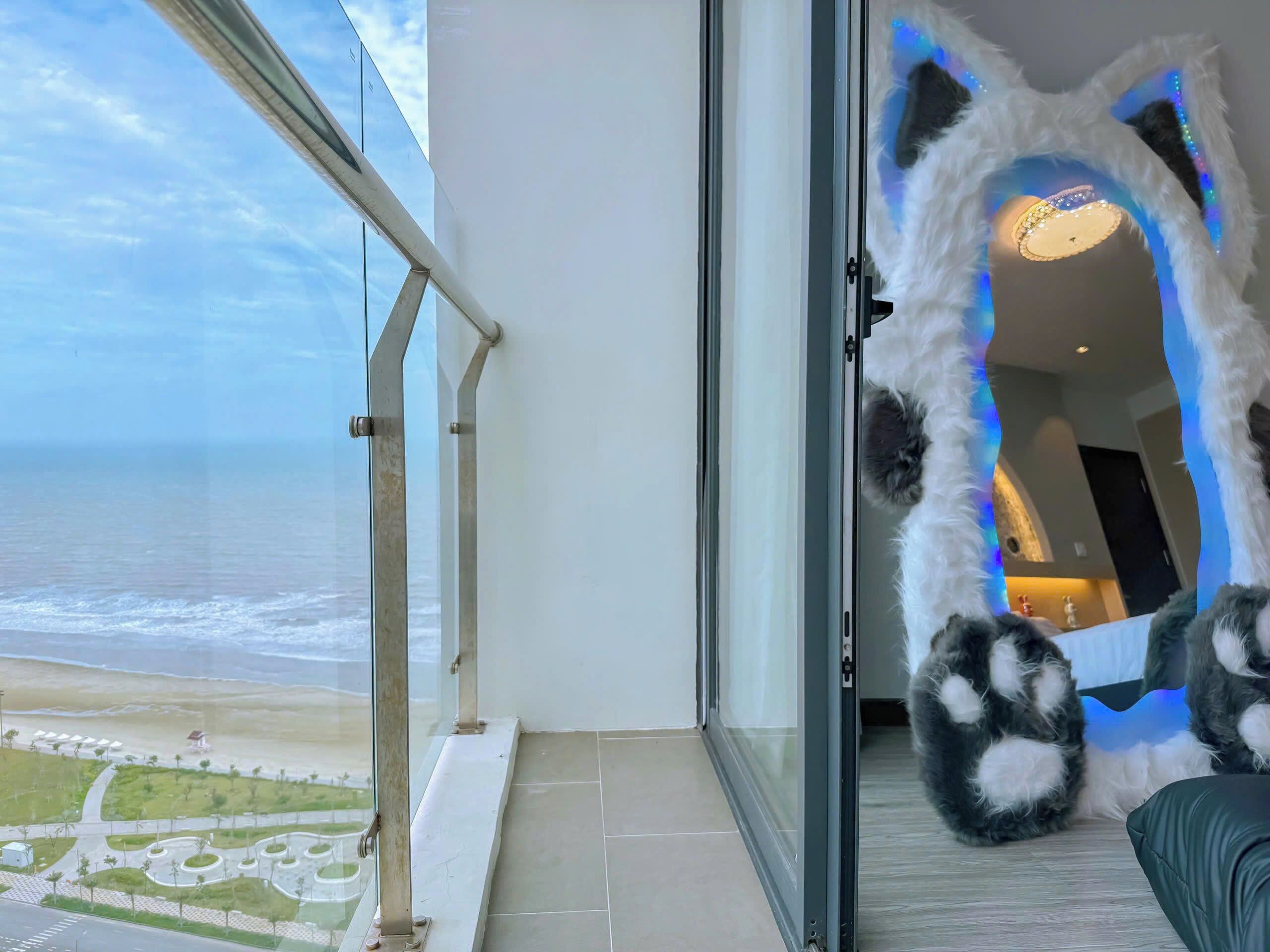 Deluxe Apartment, Beach View | Beach/ocean view