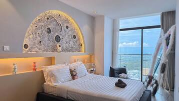 Deluxe Apartment, Beach View | Iron/ironing board, free WiFi