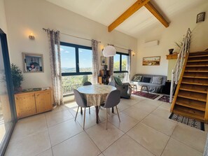 Interior - House in Estate with swimming pool (Bormes-les-Mimosas)