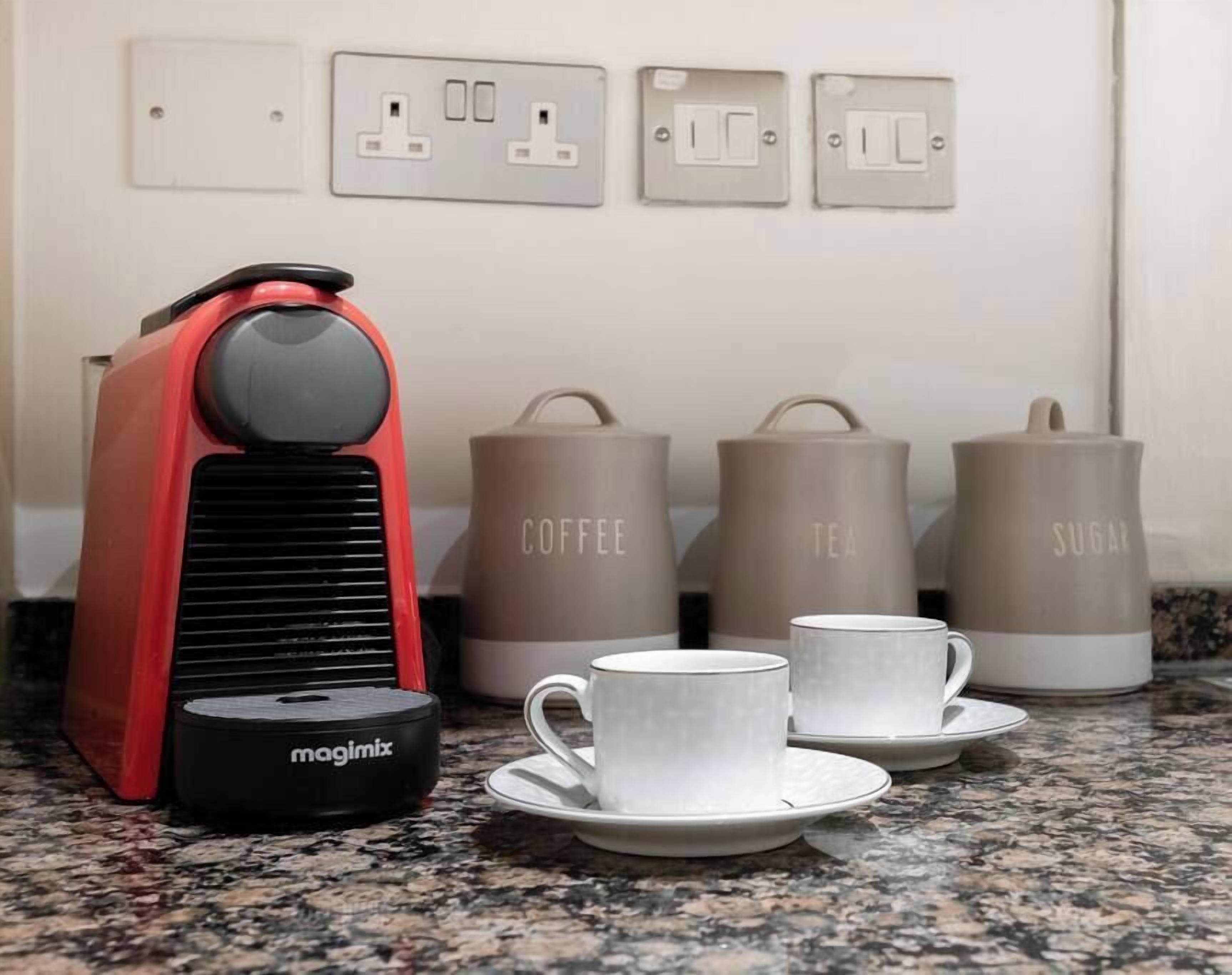 Kaffe og/eller kaffemaskin