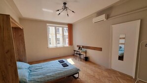 Kamar Double Klasik, 1 Tempat Tidur Double | Kamar mandi