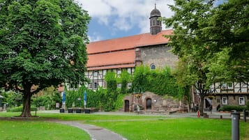 Esterni