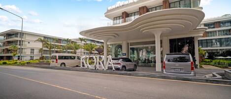 Fachada da propriedade