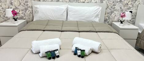 Desk, free WiFi, bed sheets