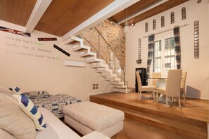 Flat-screen TV - Florence Cozy Duplex (Florence)