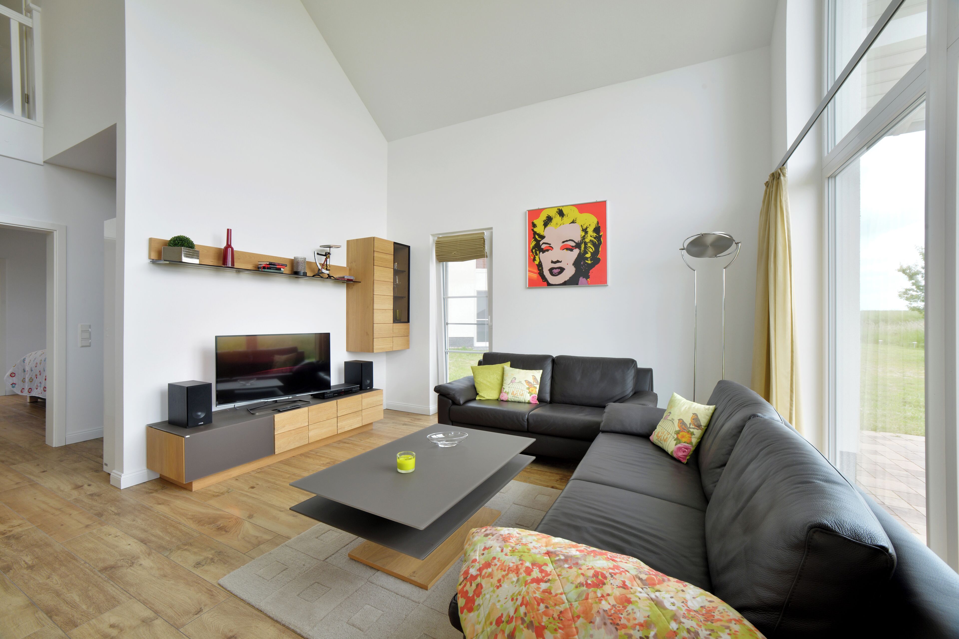 Televisio, takka, stereot