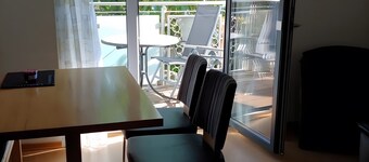 Dauth Apartment in the Heart of the Village