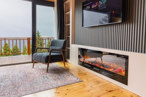 Bungalow – deluxe, 2 soverom, balkong, dalutsikt | Lydisolert, strykejern/-brett og wi-fi (inkludert)