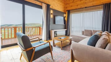 Bungalow familiar, balcón, vista al valle | Insonorización, tabla de planchar con plancha y wifi gratis