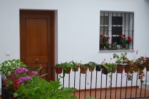 Exterior detail - DescubreHome Barrio Viña (Cádiz)