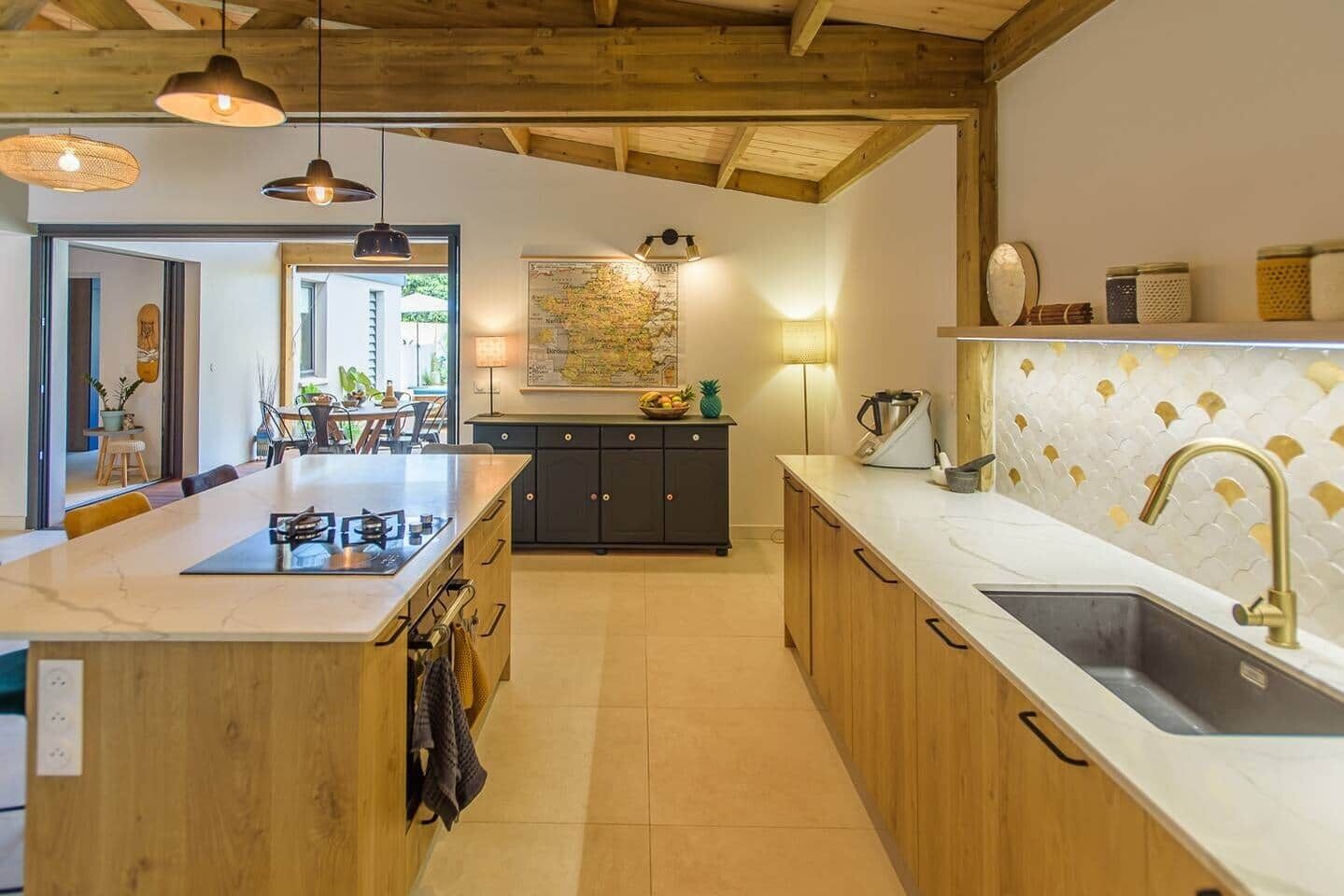 Réfrigérateur, micro-ondes, four, lave-vaisselle