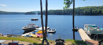 Brewer Lake Orrington Maine Home 5 Bed 2.5 Bath Hot Tub , Sauna, Massage Chair
